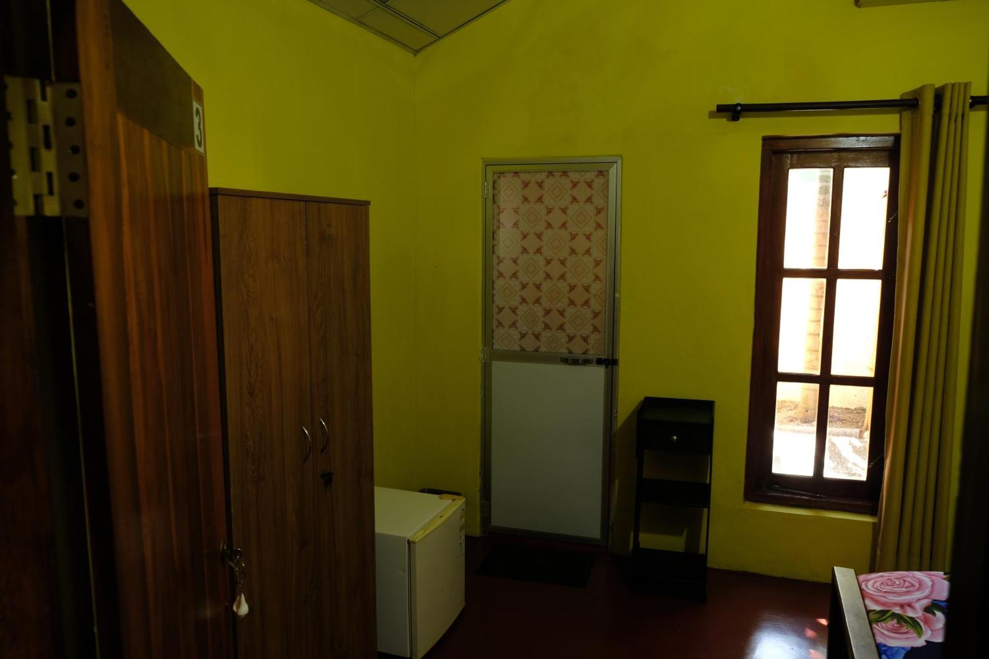 Menaka Homestay Tangalle Exterior foto